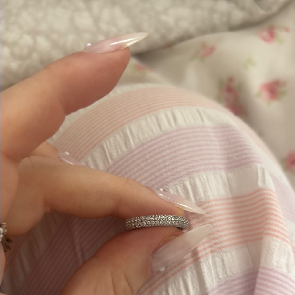 Elegant Silver Band with Sparkling Accents